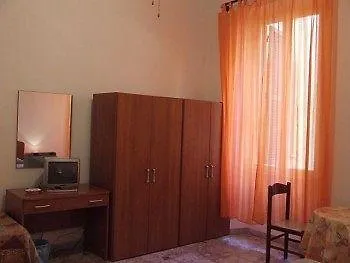 Oda ve Kahvaltı Ariosto 3*
