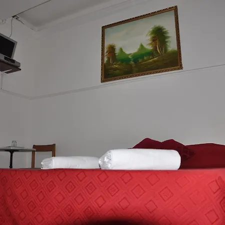 Oda ve Kahvaltı Ariosto 3*